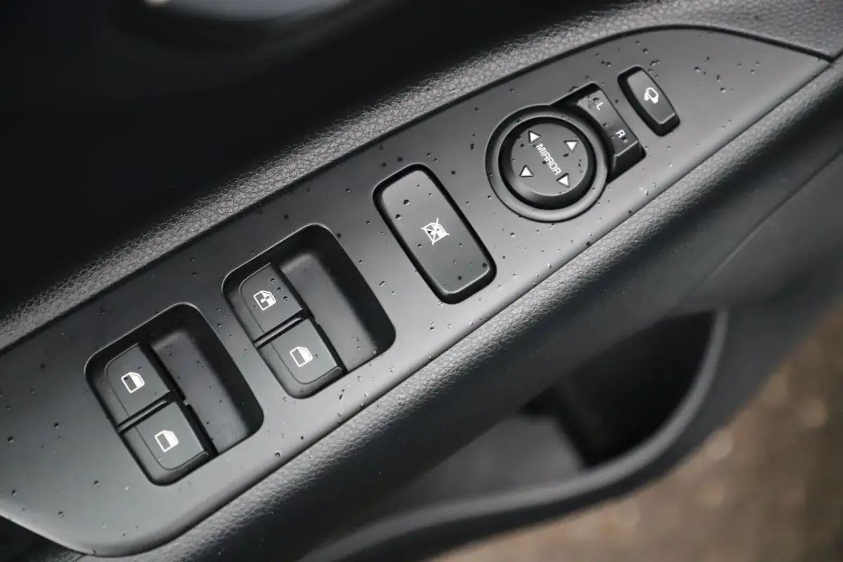 1.0 T-GDi MHEV DynamicPlusLine Navigatie Achteruitrijcamera Carplay Android Climate Cruise Control LMV LED Lesauto voorbereiding