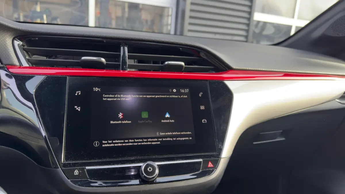 1.2 GS Line 100 pk | Automaat | Trekhaak | Apple Carplay / Android Auto | Cruise | LMV |
