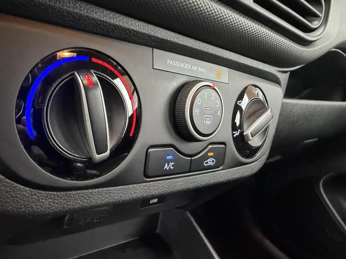 1.0 Comfort 5-zits SLECHTS 98.916 KM | AIRCO | 1E EIG | NAP |