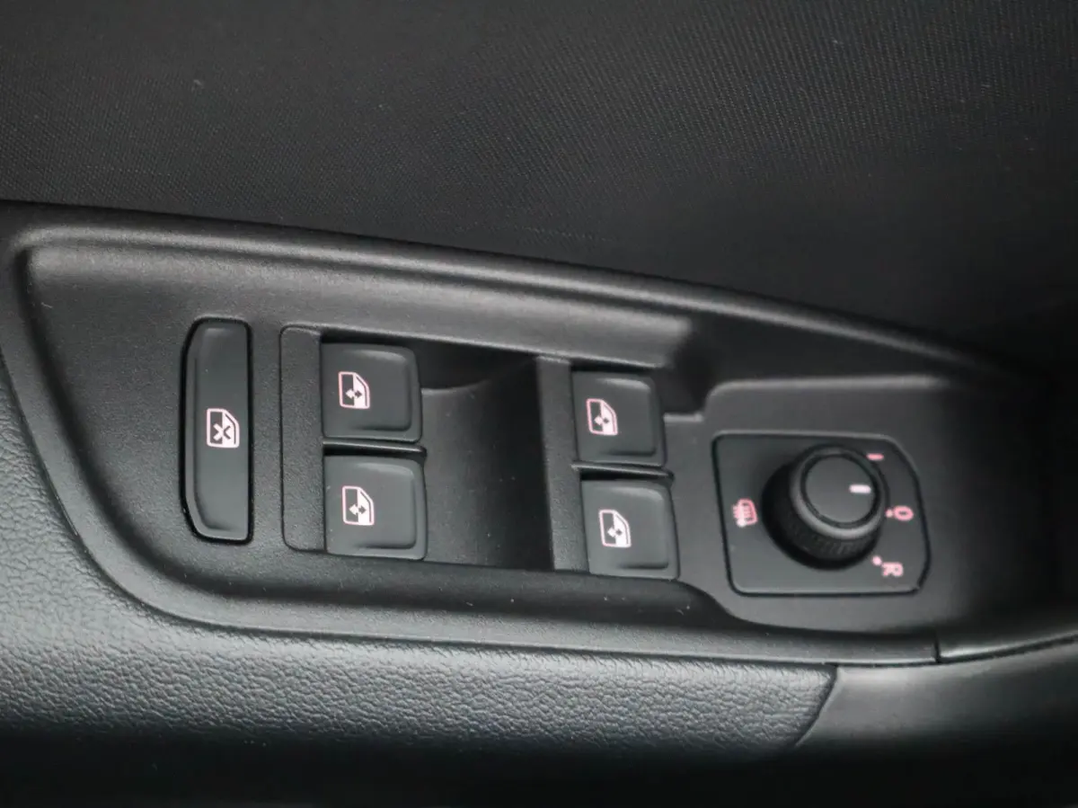 30 TFSI 115pk S-tronic Pro Line | Stoelverwarming |  Apple Carplay/Android Auto | 16" Velgen | Cruise Control