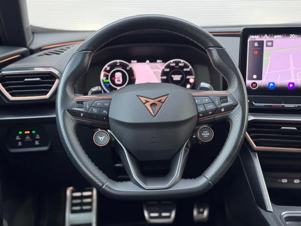 1.4 e-Hybrid VZ Performance Pano/Memory/Camera
