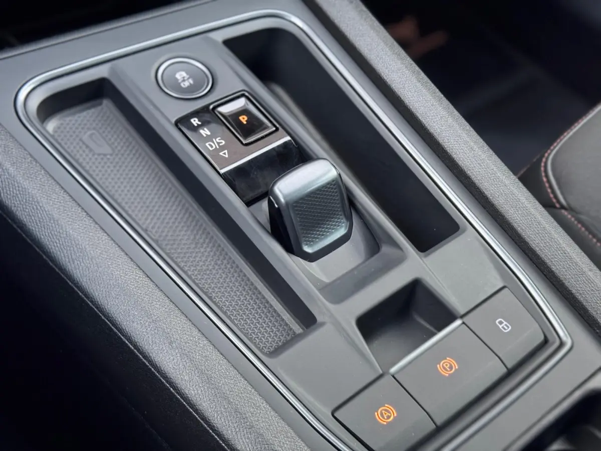 1.4 e-Hybrid VZ Performance Pano/Memory/Camera