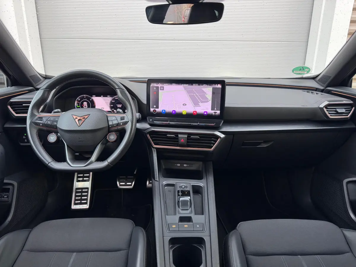 1.4 e-Hybrid VZ Performance Pano/Memory/Camera