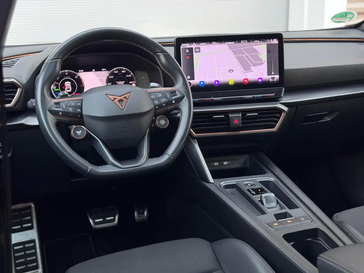 1.4 e-Hybrid VZ Performance Pano/Memory/Camera