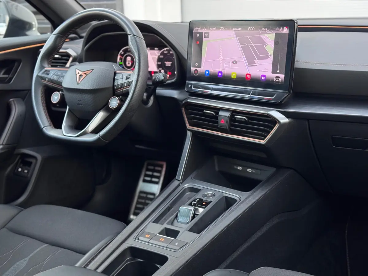 1.4 e-Hybrid VZ Performance Pano/Memory/Camera