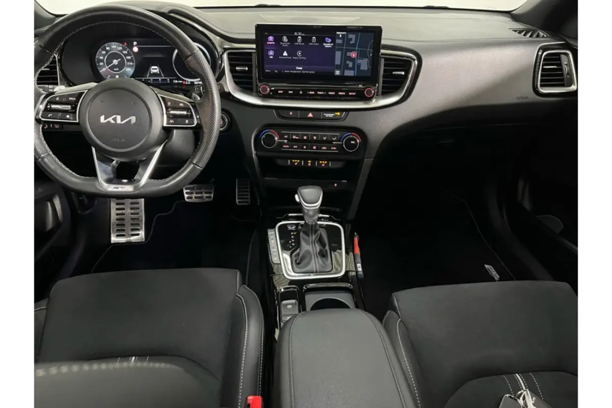 1.5 T-GDi GT-PlusLine - Automaat - Pano/Schuifdak - Winterpakket- Navi - Org.NL