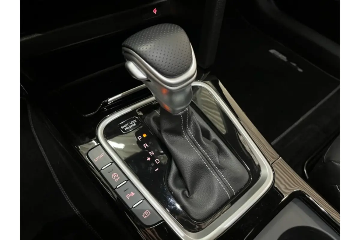 1.5 T-GDi GT-PlusLine - Automaat - Pano/Schuifdak - Winterpakket- Navi - Org.NL