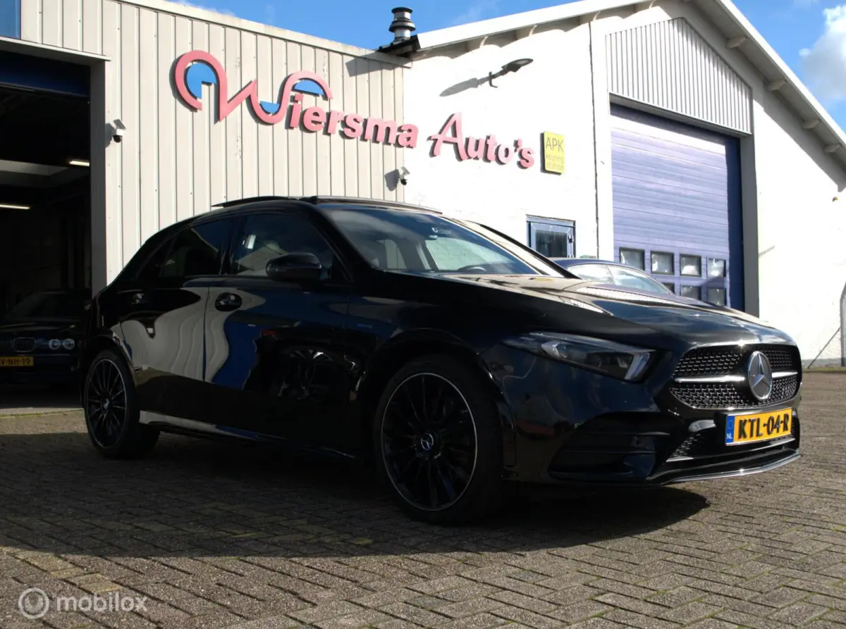 250 e Premium|Stoelverw.|Cruise|LED| AMG-line|Burmester|Sfeerverl|Pano.dak.