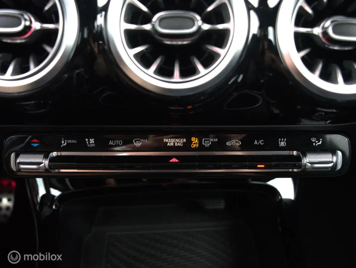 250 e Premium|Stoelverw.|Cruise|LED| AMG-line|Burmester|Sfeerverl|Pano.dak.