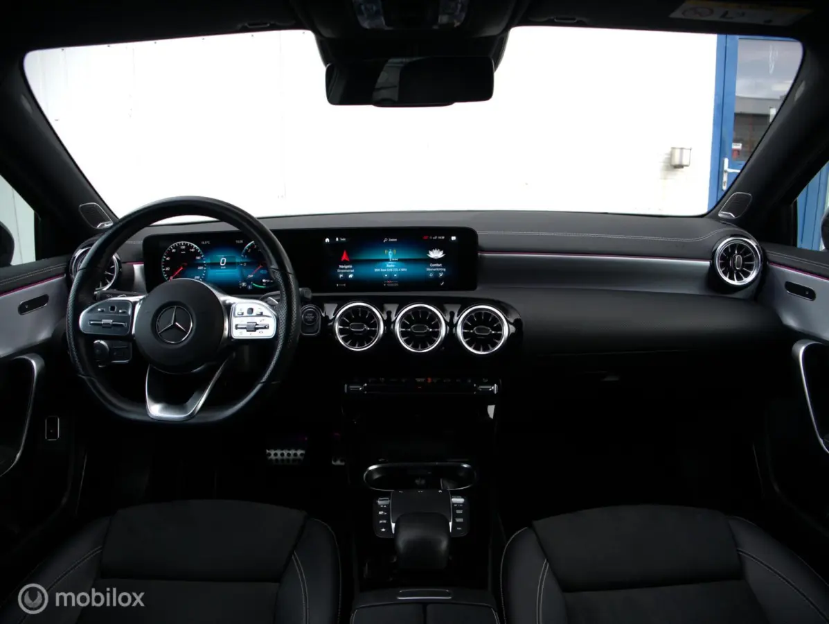 250 e Premium|Stoelverw.|Cruise|LED| AMG-line|Burmester|Sfeerverl|Pano.dak.