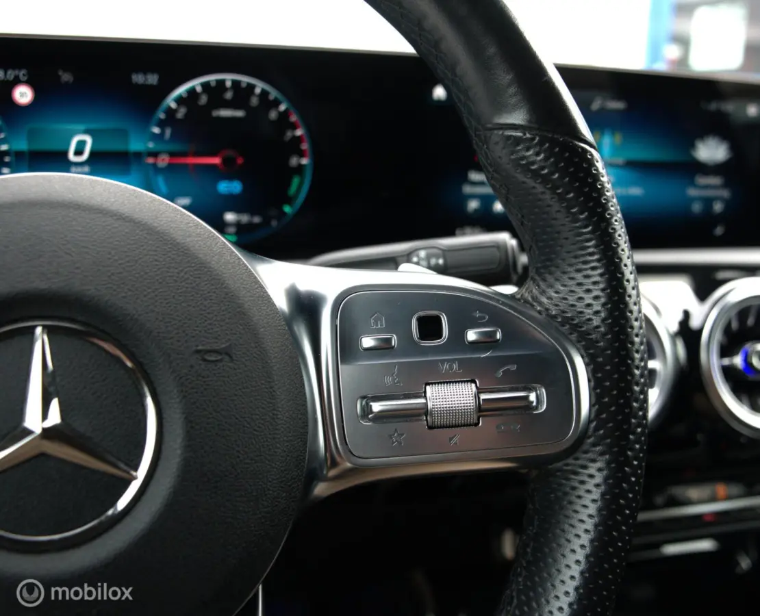250 e Premium|Stoelverw.|Cruise|LED| AMG-line|Burmester|Sfeerverl|Pano.dak.
