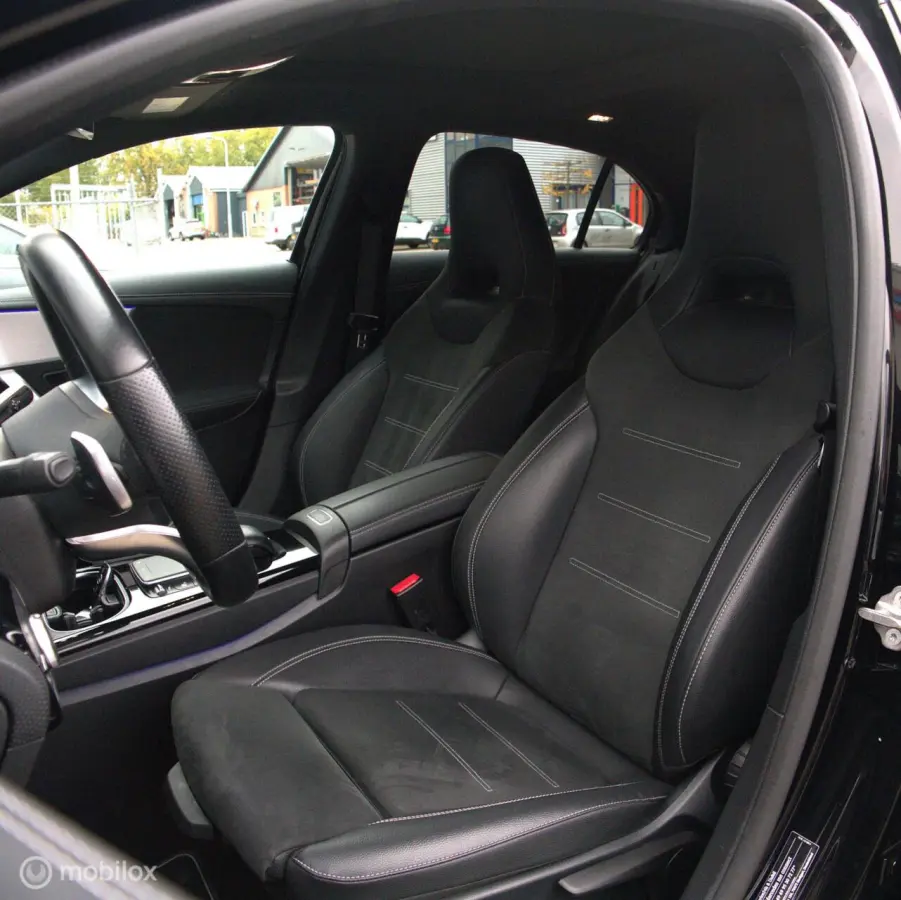 250 e Premium|Stoelverw.|Cruise|LED| AMG-line|Burmester|Sfeerverl|Pano.dak.
