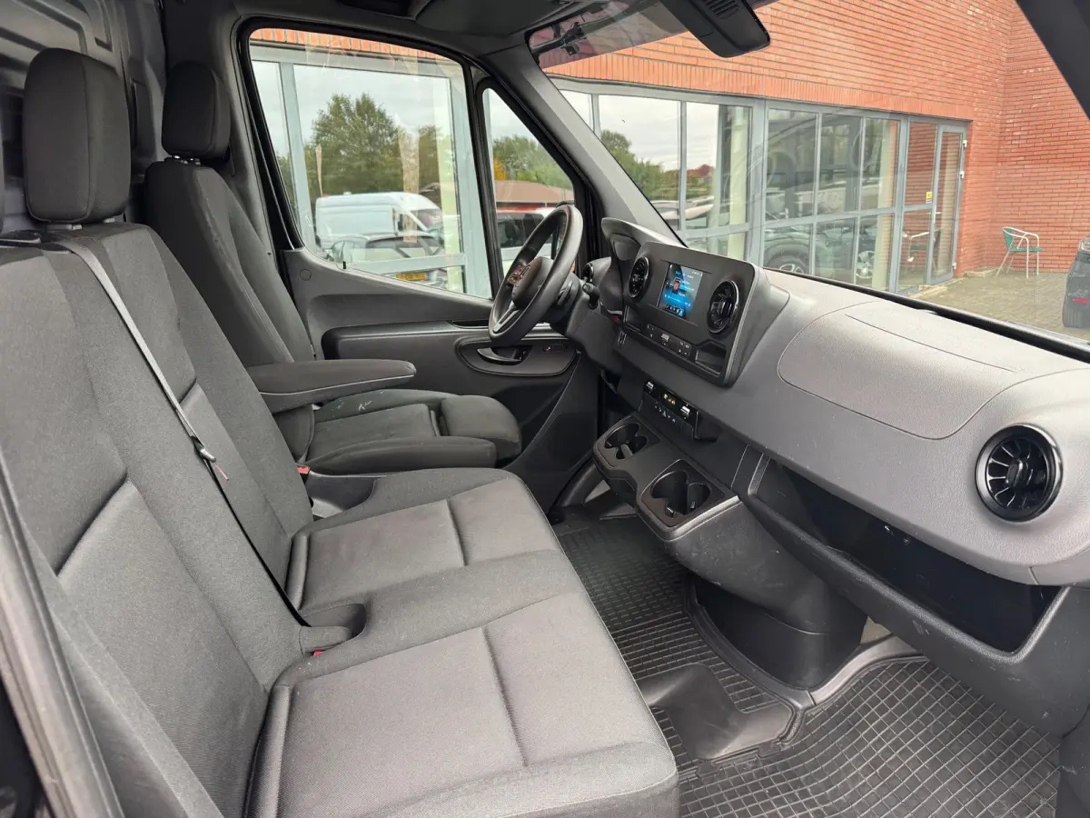 317 1.9 CDI L2H2 RWD Carplay Led Cruise
