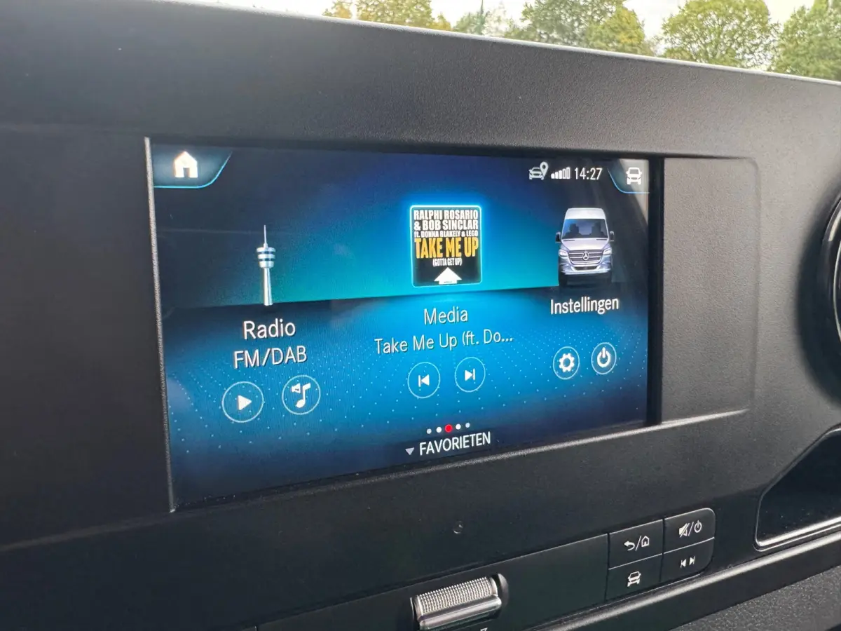 317 1.9 CDI L2H2 RWD Carplay Led Cruise