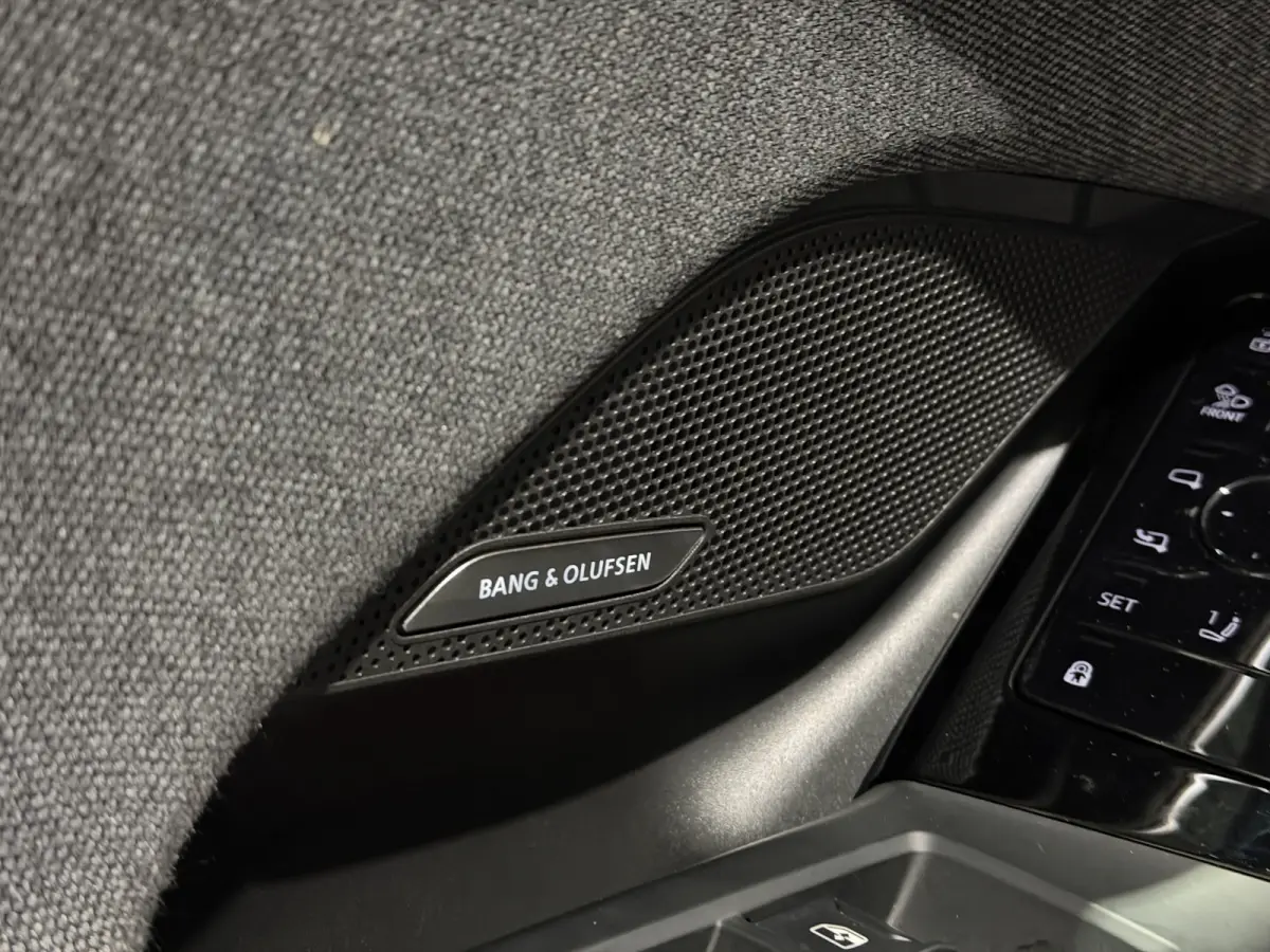 S edition performance 100 kWh | Heads up display |  Led Matrix | Oled achterlichten | B&O |