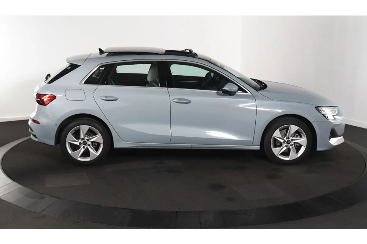 40 TFSI e Advanced edition - Automaat - Pano/Schuifdak - Leder - Navi - Org.NL