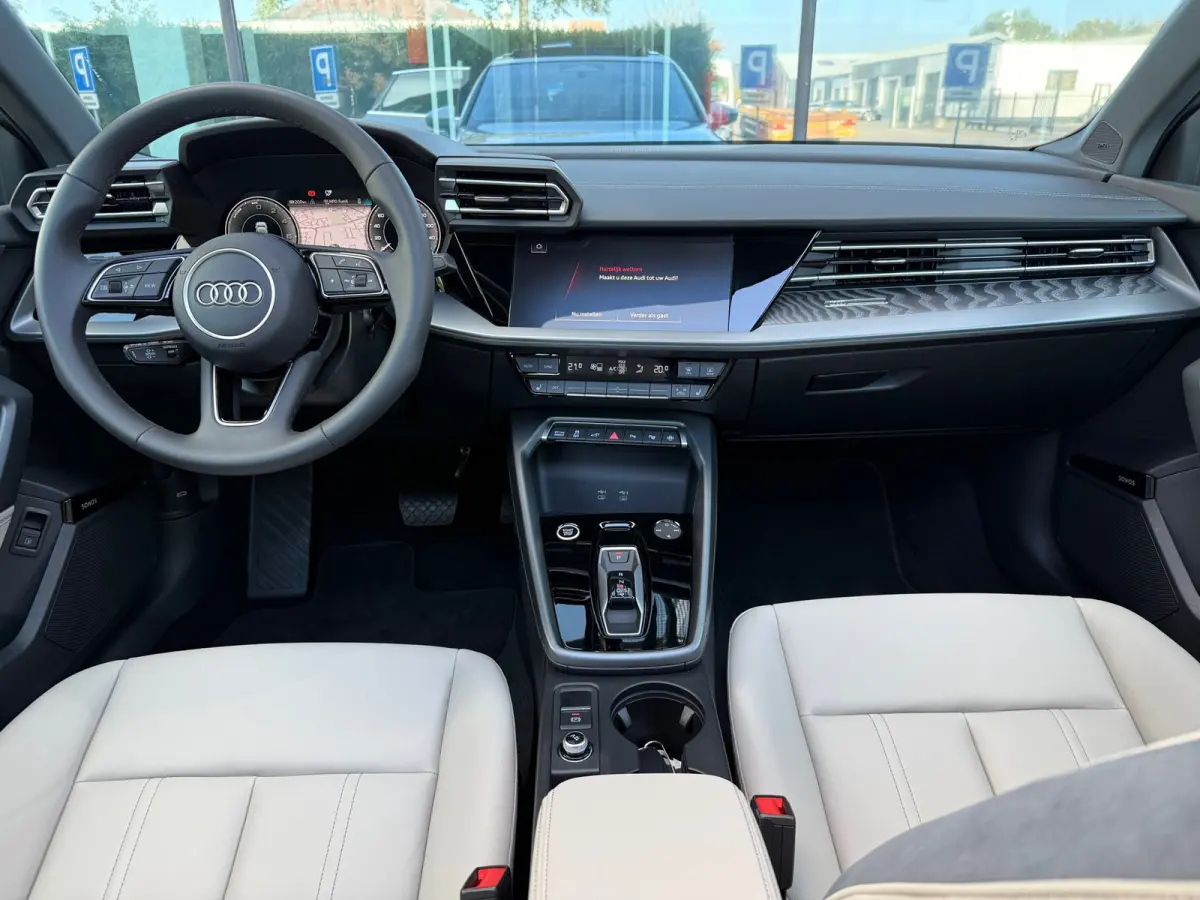 40 TFSI e Advanced edition - Automaat - Pano/Schuifdak - Leder - Navi - Org.NL