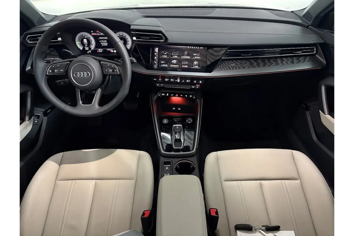 40 TFSI e Advanced edition - Automaat - Pano/Schuifdak - Leder - Navi - Org.NL