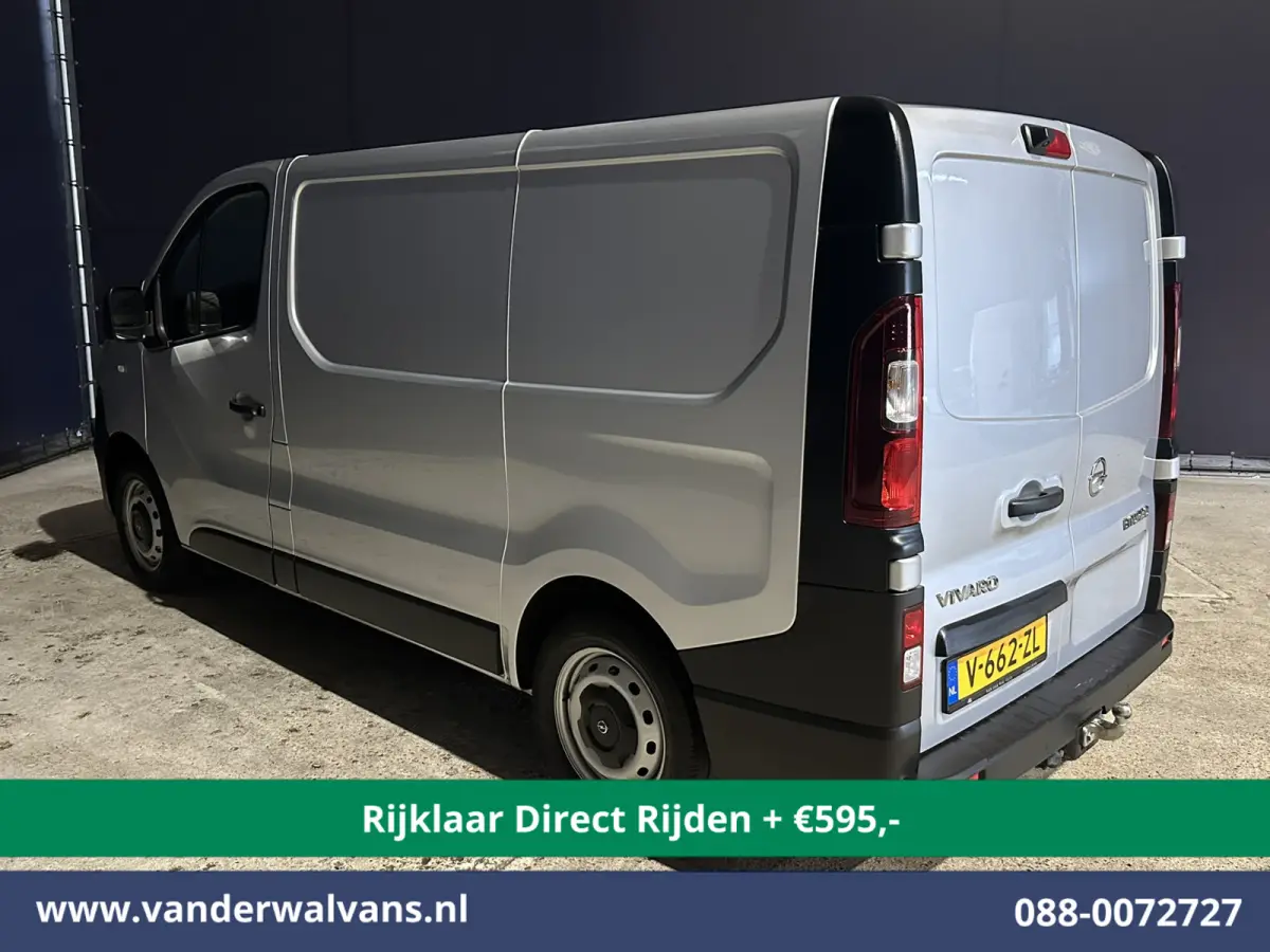 1.6 CDTI 126pk L1H1 Euro6 *Rijklaar Direct Rijden* Airco | Camera | Trekhaak | Navigatie | Cruisecontrol Parkeersensoren, LED, Bijrijdersbank