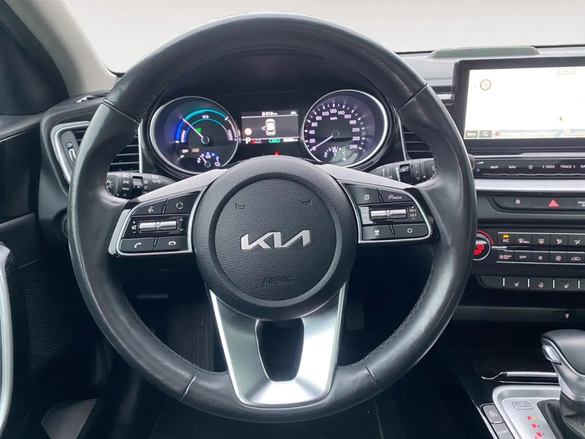1.6 GDi PHEV DynamicPlusLine | Navi | Clima | Camera | Schuif/Kanteldak | Stoel/Stuurverwarming | Adaptieve Cruise | El. Achterklep | Apple Carplay | Android Auto