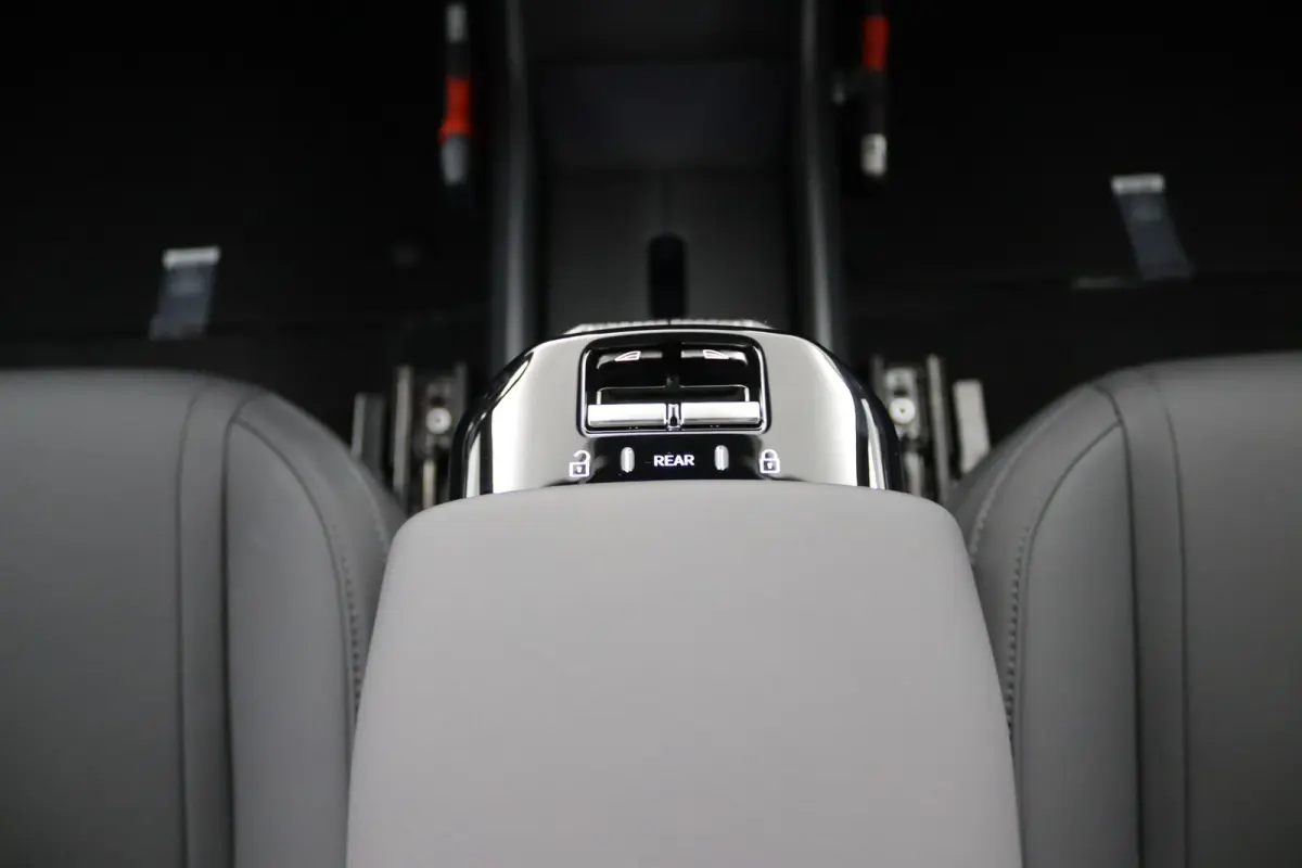 P5 Long Range Ultra Europa 69 kWh | Snel Leverbaar | Harman/Kardon | 20 inch | Panoramadak |