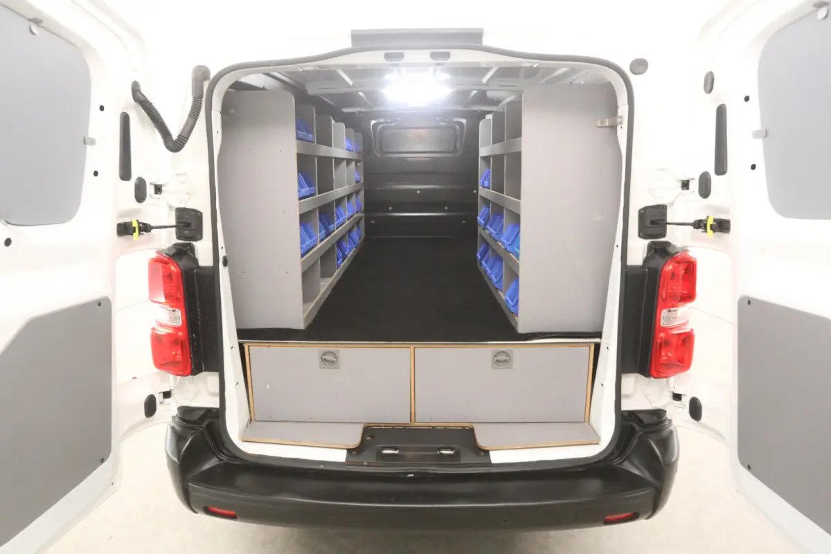 CDTI L3H1 | Airco | Cruise | Kasten | 3 Zits | Parkeersens.