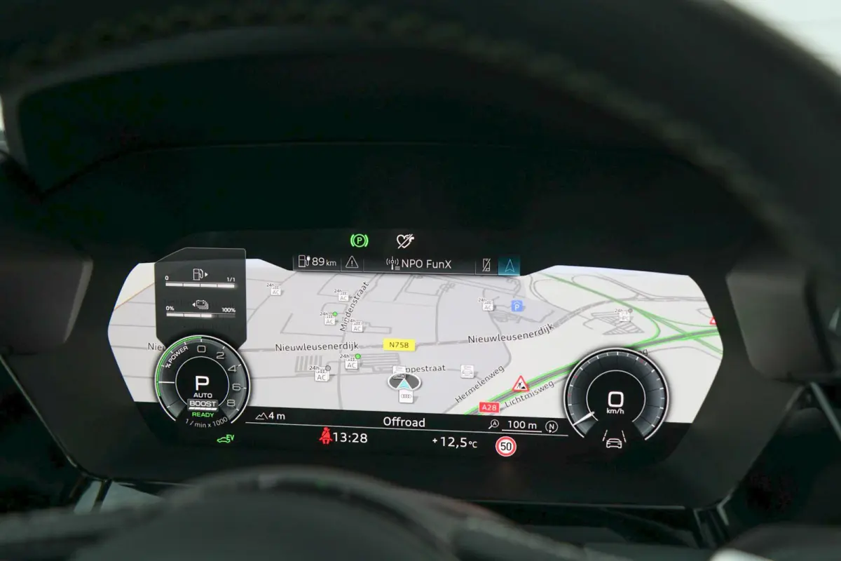 40 TFSIe 204pk S edition | Panoramadak | Achteruitrijcamera | Adaptive Cruise