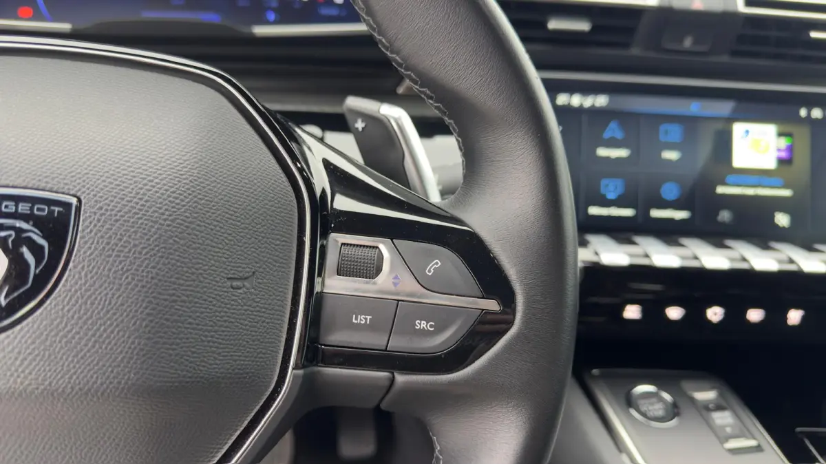 1.6 HYbrid Allure 180 pk | 360 Camera | Elektrisch bedienbare achterklep | Dodehoekdetectie | Apple Carplay / Android Auto |