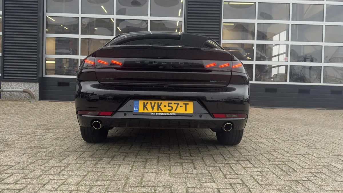 1.6 HYbrid Allure 180 pk | 360 Camera | Elektrisch bedienbare achterklep | Dodehoekdetectie | Apple Carplay / Android Auto |