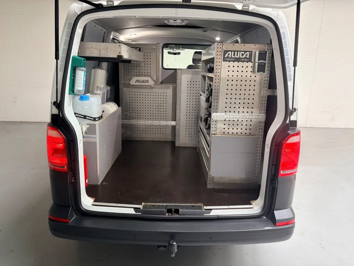 Automaat Servicewagen 2.0 TDI 150pk euro6 L1H1 Highline 2xSchuifdeur, Aluca, V230, Trekhaak, RIJKLAARPRIJS