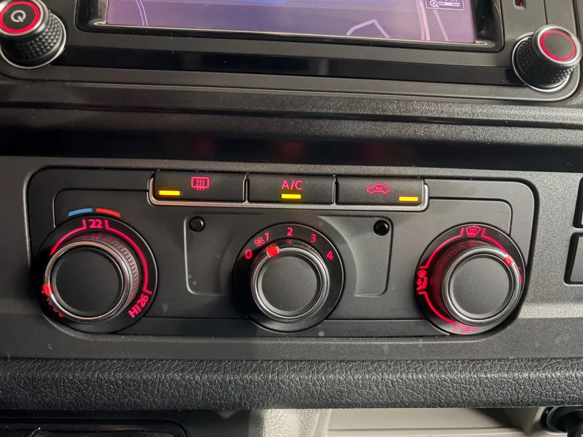 Automaat Servicewagen 2.0 TDI 150pk euro6 L1H1 Highline 2xSchuifdeur, Aluca, V230, Trekhaak, RIJKLAARPRIJS