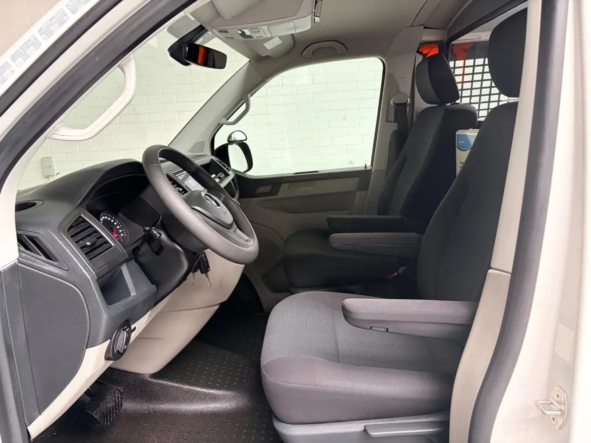 Automaat Servicewagen 2.0 TDI 150pk euro6 L1H1 Highline 2xSchuifdeur, Aluca, V230, Trekhaak, RIJKLAARPRIJS