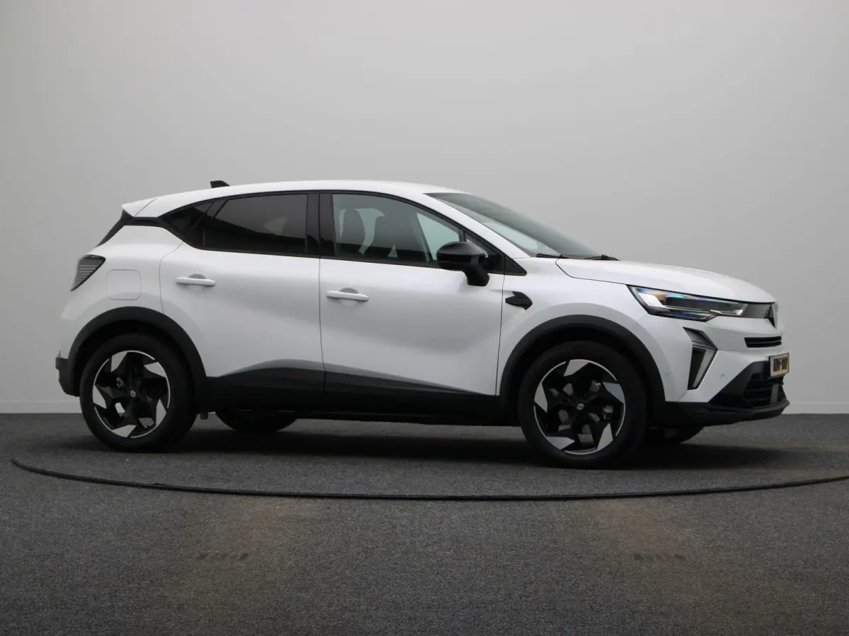 1.8 E-Tech full hybrid 160 techno | Google Navigatie | Adatief Cruise Control | Stoel & Stuurwiel Verwarming | Achteruitrij Camera | Climate Control | Getint Glas | Lichtmetalen Velgen |