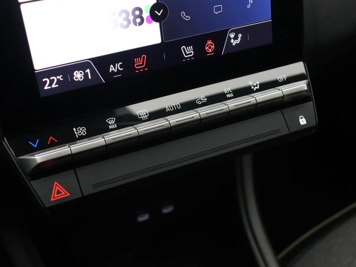 1.8 E-Tech full hybrid 160 techno | Google Navigatie | Adatief Cruise Control | Stoel & Stuurwiel Verwarming | Achteruitrij Camera | Climate Control | Getint Glas | Lichtmetalen Velgen |