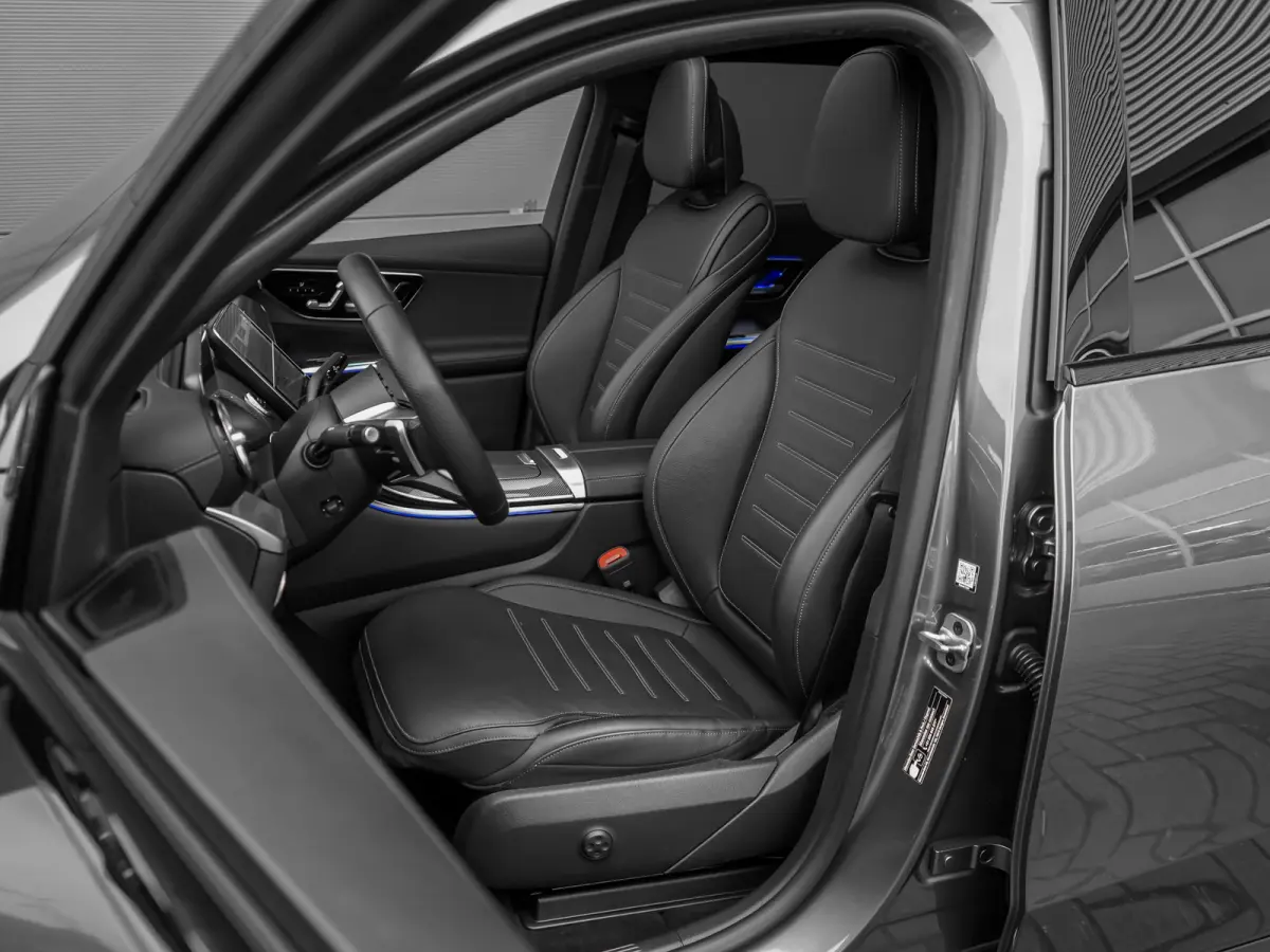 4MATIC AMG Pano Distronic Night Keyless 360° 20"