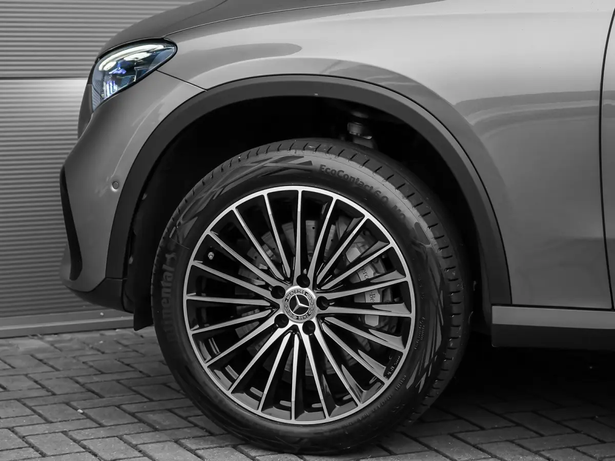 4MATIC AMG Pano Distronic Night Keyless 360° 20"