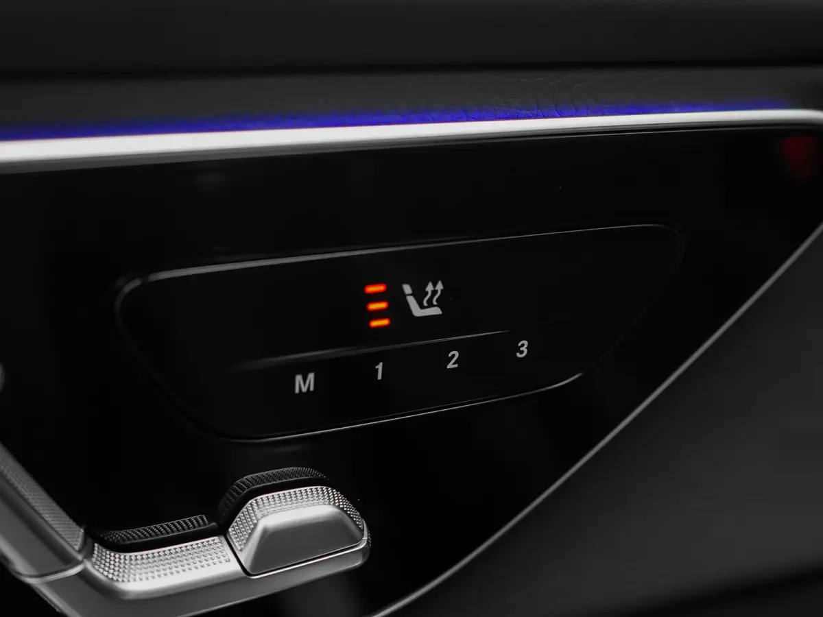 4MATIC AMG Pano Distronic Night Keyless 360° 20"