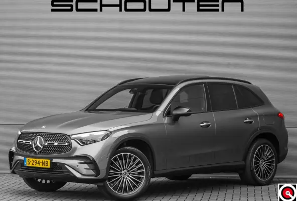 4MATIC AMG Pano Distronic Night Keyless 360° 20"