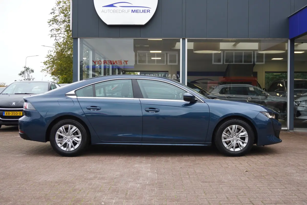 1.2 PureTech Blue Lease Active Automaat | Airco | Navigatie | Elek. pakket| Vol opties | Inruil mogelijk