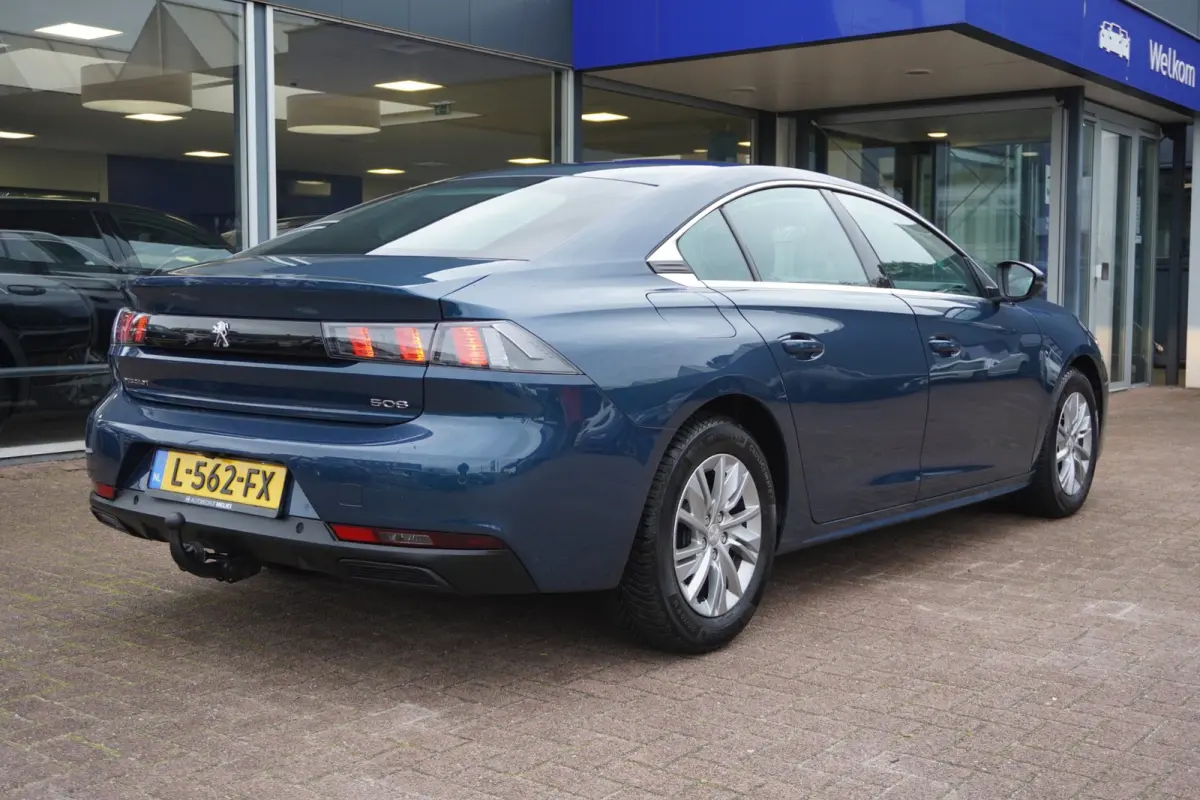 1.2 PureTech Blue Lease Active Automaat | Airco | Navigatie | Elek. pakket| Vol opties | Inruil mogelijk