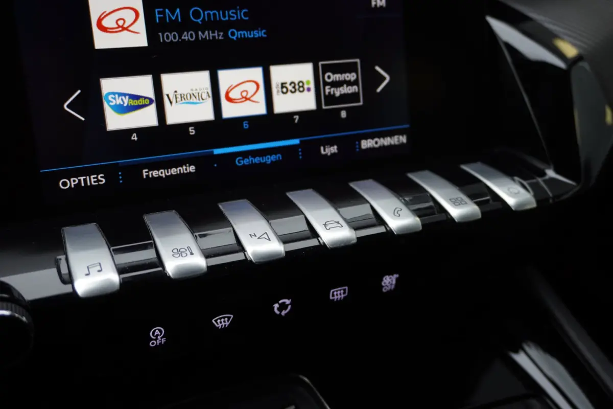 1.2 PureTech Blue Lease Active Automaat | Airco | Navigatie | Elek. pakket| Vol opties | Inruil mogelijk