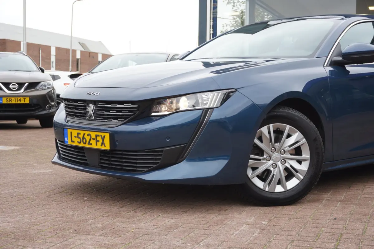 1.2 PureTech Blue Lease Active Automaat | Airco | Navigatie | Elek. pakket| Vol opties | Inruil mogelijk