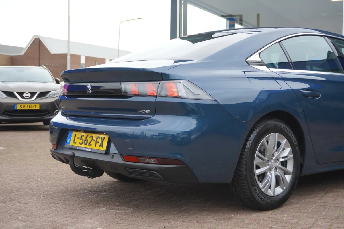 1.2 PureTech Blue Lease Active Automaat | Airco | Navigatie | Elek. pakket| Vol opties | Inruil mogelijk