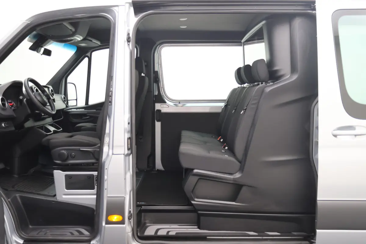 317 CDI Aut. L2H1 DC 5-zits 2x Schuifdeur, Apple Carplay, Camera, Cruise, Airco, Rijstrooksensor, Sidesteps, 18''
