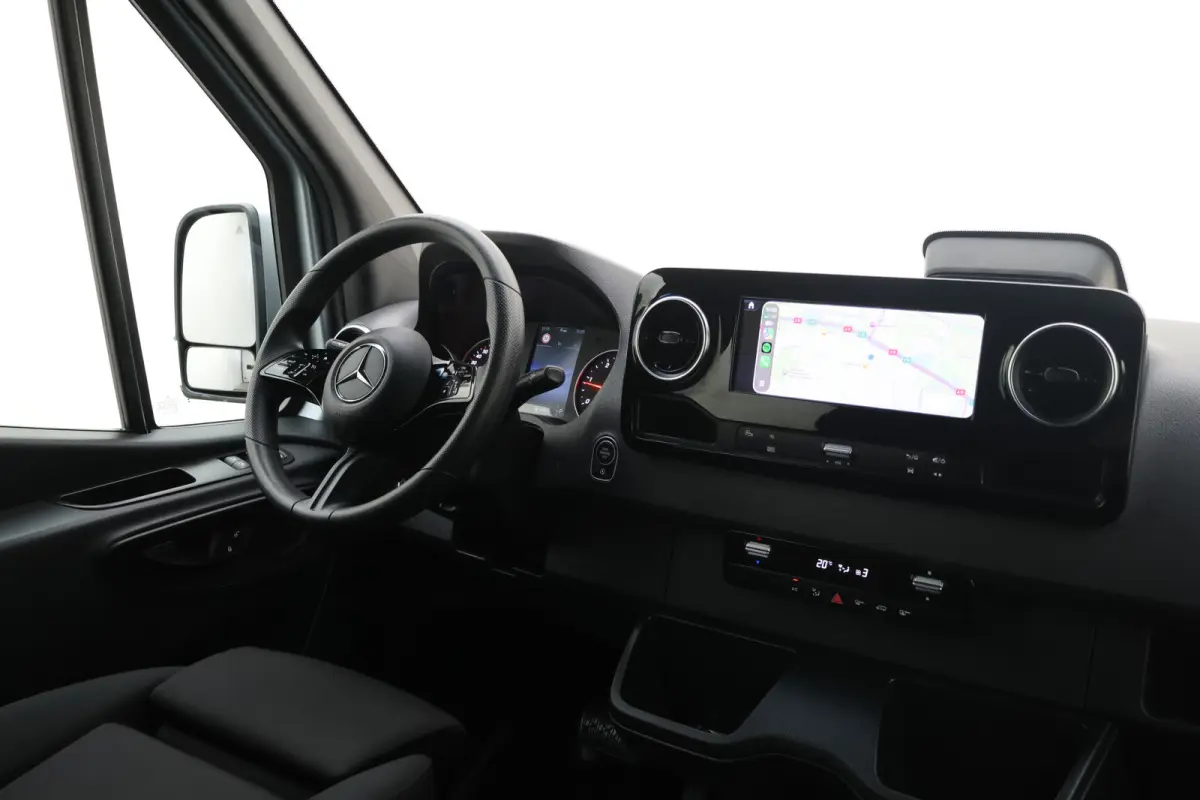 317 CDI Aut. L2H1 DC 5-zits 2x Schuifdeur, Apple Carplay, Camera, Cruise, Airco, Rijstrooksensor, Sidesteps, 18''