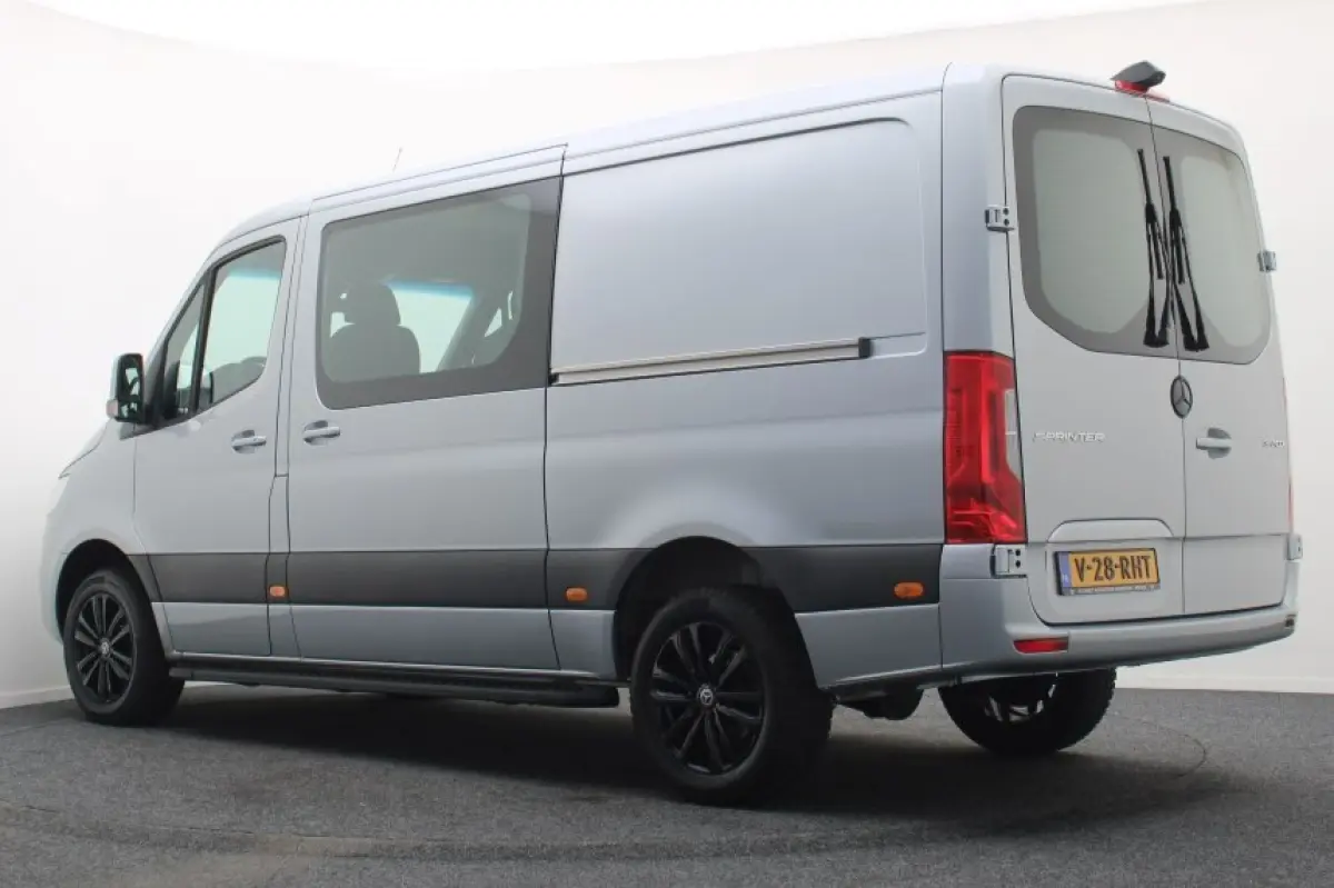 317 CDI Aut. L2H1 DC 5-zits 2x Schuifdeur, Apple Carplay, Camera, Cruise, Airco, Rijstrooksensor, Sidesteps, 18''