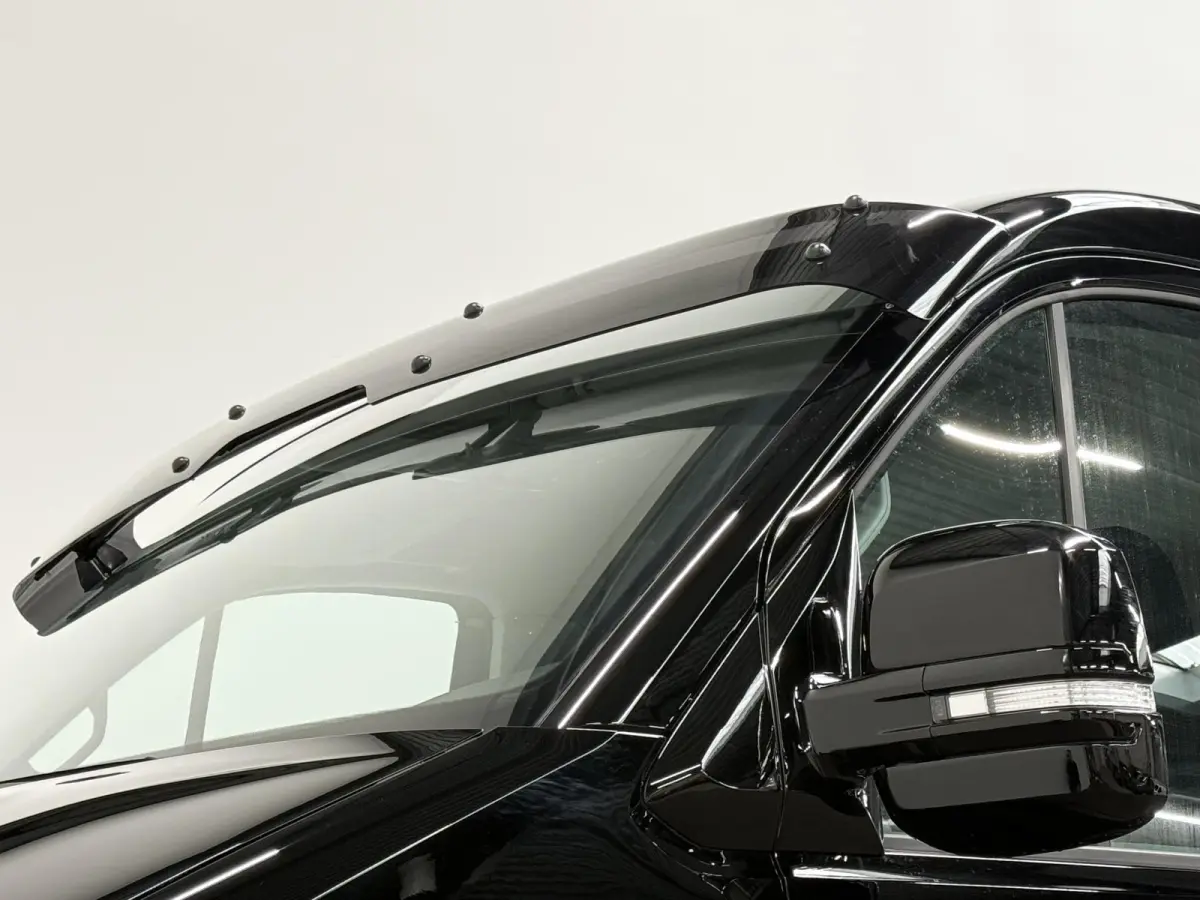 2.0 TDI L3H2 Black Edition Automaat Apple CarPlay Adaptive Cruise Control Stoelverwarming Camera Navigatie Lichtmetalen Velgen Sidesteps Airco