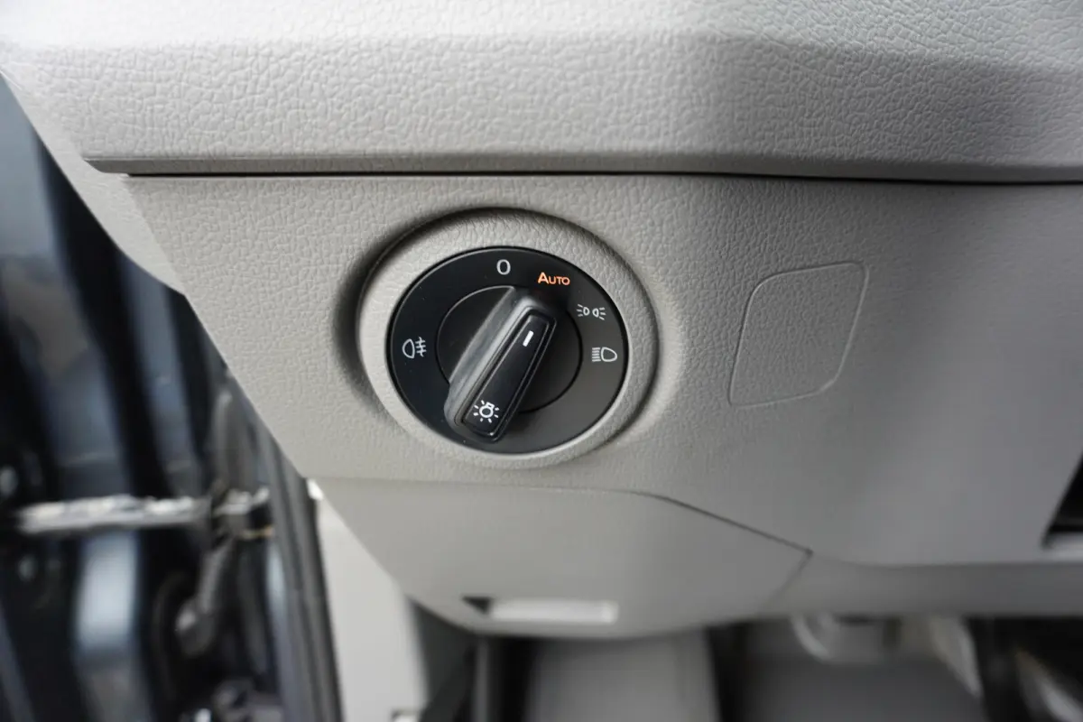 140pk Automaat L3H3/L2H2 LED Trekhaak Apple carplay Camera Navigatie Cruise control 3-Zits