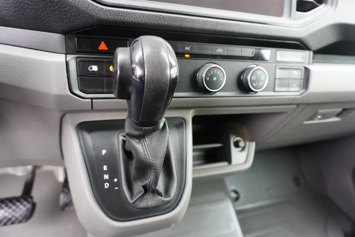 140pk Automaat L3H3/L2H2 LED Trekhaak Apple carplay Camera Navigatie Cruise control 3-Zits