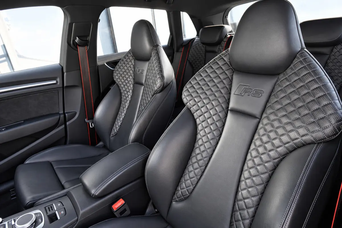 2.5 TFSI PANO B&O KEYLESS VOL